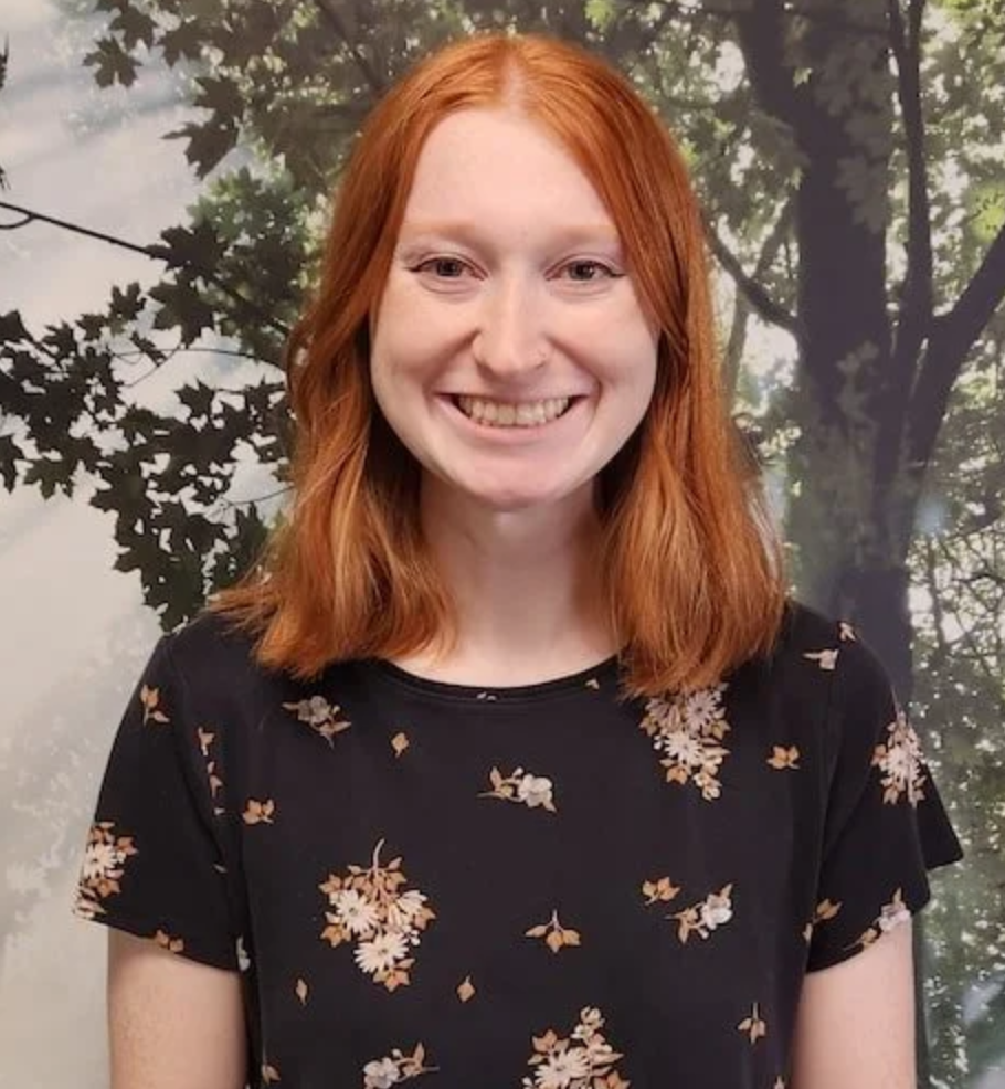 Gabby Davis headshot