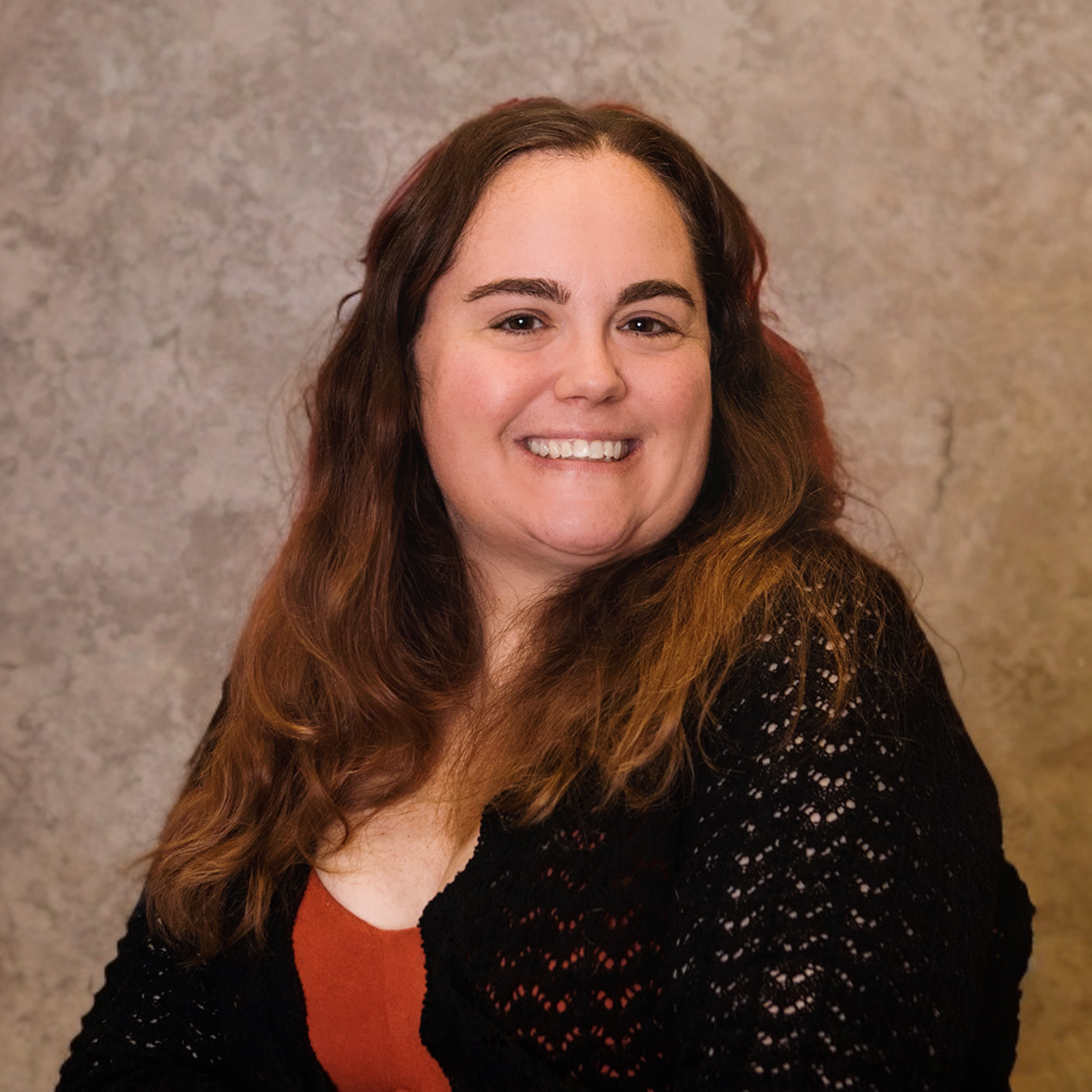 Headshot - Miranda Weathers