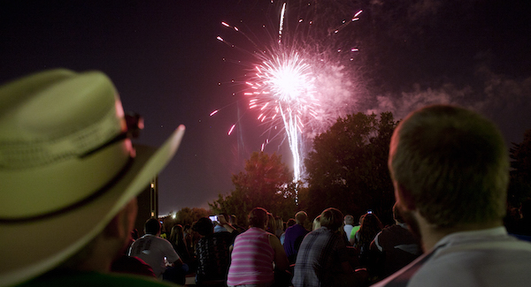 /_migrated-binaries/sf-images/default-source/news/freshmancarnivalas_96.jpg?sfvrsn=a84e9781_2