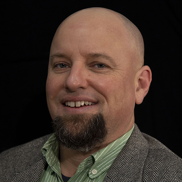 Headshot of Justin Mog