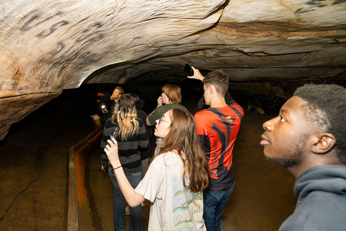 bellarmine spelunkers